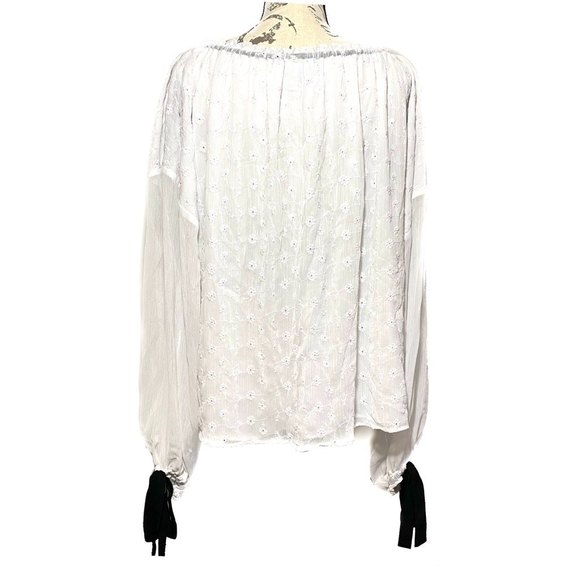 SOLD! CeCe Tie Neck & Cuffs Floral Eyelet Top In Soft Ecru size PL White - Picture 3 of 8